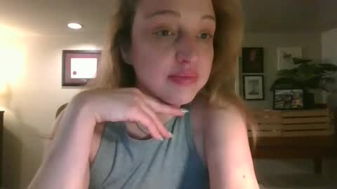 Snapshot of baybee_t7979 chatting on October 4, 2025, 2:48 pm baybee_t7979 online show from October 4, 2025, 2:48 pm