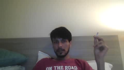 Snapshot of baybeeboi4u2 chatting on January 20, 2025, 6:10 pm Neel online show from January 20, 2025, 6:10 pm
