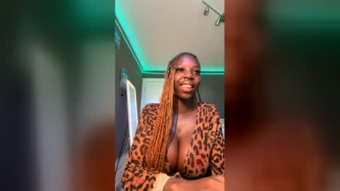 baylee_nicole18 online show from June 8, 2026, 1:33 pm