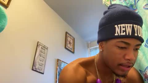 Snapshot of bb_colin chatting on March 10, 2025, 2:26 pm bb_colin online show from March 10, 2025, 2:26 pm