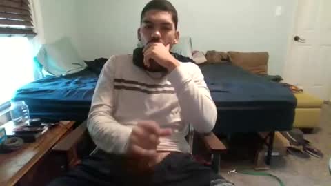 bbbbbro21 online show from December 16, 2025, 3:39 pm