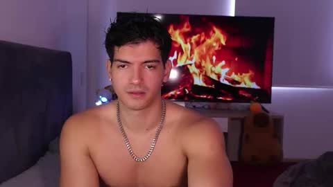 Snapshot of bbbeachboy chatting on February 8, 2026, 9:07 pm Valentino online show from February 8, 2026, 9:07 pm