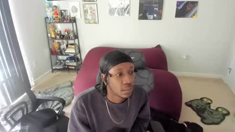 Snapshot of bbc_elrey chatting on December 31, 2024, 8:02 pm Racks online show from December 31, 2024, 8:02 pm