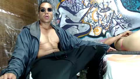 Snapshot of bbc_monster1 chatting on March 7, 2025, 10:54 pm Justin online show from March 7, 2025, 10:54 pm