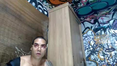 Snapshot of bbc_monster1 chatting on September 28, 2025, 12:05 am Justin online show from September 28, 2025, 12:05 am