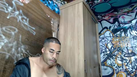 Snapshot of bbc_monster1 chatting on October 24, 2025, 8:05 pm Justin online show from October 24, 2025, 8:05 pm