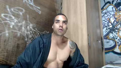 Snapshot of bbc_monster1 chatting on October 28, 2025, 2:04 am Justin online show from October 28, 2025, 2:04 am