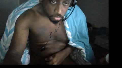 rocker n queen online show from January 12, 2025, 2:09 pm