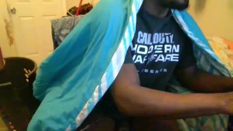 rocker n queen online show from February 4, 2025, 6:38 pm