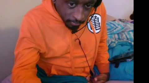 rocker n queen online show from October 9, 2025, 5:27 am