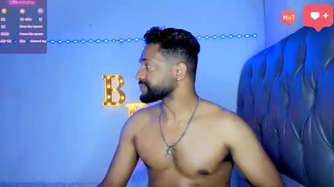 Snapshot of bbcblackhot33 chatting on January 5, 2026, 5:27 pm john online show from January 5, 2026, 5:27 pm