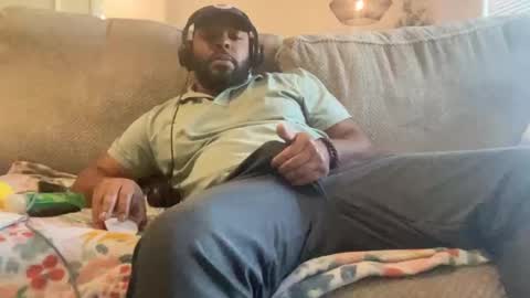 Zaddy online show from February 3, 2025, 4:52 pm