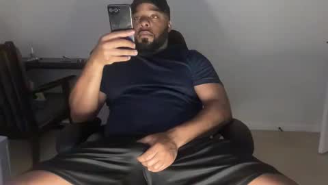 Snapshot of bbcfun44 chatting on April 22, 2026, 9:33 am Zaddy online show from April 22, 2026, 9:33 am