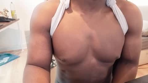 Snapshot of bbcthomas123112 chatting on February 22, 2026, 10:03 am bbcthomas123112 online show from February 22, 2026, 10:03 am