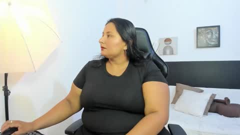 Cindy online show from January 19, 2026, 3:32 am