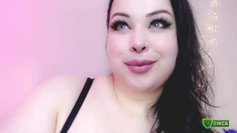 Molly online show from December 2, 2025, 11:56 pm