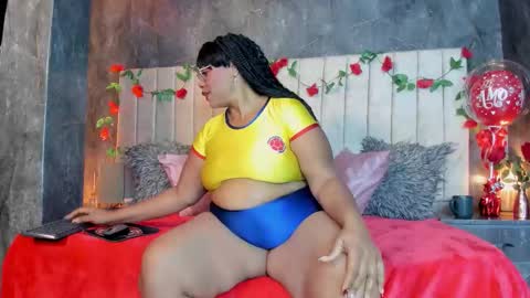 Bbwlatina01 online show from February 5, 2026, 12:10 pm