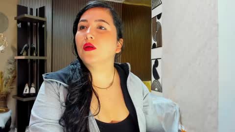bbwluxurymuse online show from May 15, 2026, 11:06 am