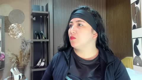 bbwluxurymuse online show from May 22, 2026, 11:38 am
