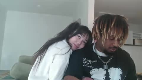 Snapshot of bby_julesss chatting on December 15, 2025, 2:43 pm bby_julesss online show from December 15, 2025, 2:43 pm