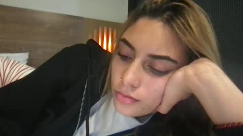 bbypiamia online show from March 29, 2026, 6:41 pm