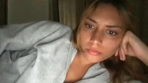 bbypiamia online show from April 15, 2026, 1:34 am