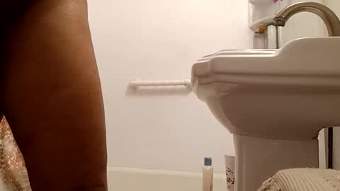Snapshot of bcfalcon69 chatting on May 18, 2026, 1:35 am bcfalcon69 online show from May 18, 2026, 1:35 am