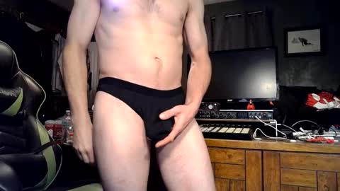 Snapshot of bchillin28 chatting on February 20, 2026, 6:59 am bchillin28 online show from February 20, 2026, 6:59 am