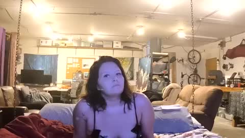 bdeunltd online show from September 22, 2025, 5:15 pm