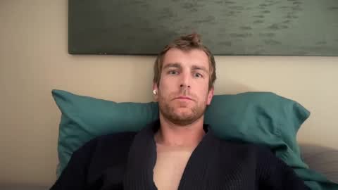 beach_bum_69 online show from March 8, 2025, 5:11 pm