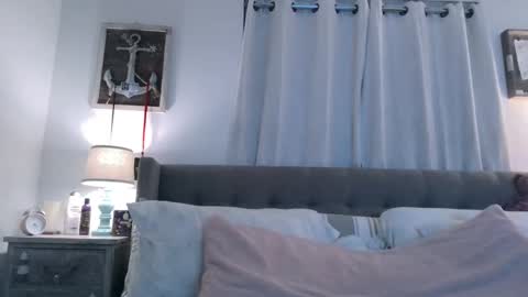 Emma online show from January 4, 2025, 9:21 am