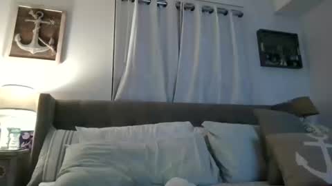 Emma online show from October 16, 2025, 4:24 am