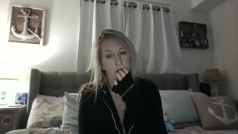 Emma online show from May 3, 2026, 9:04 am