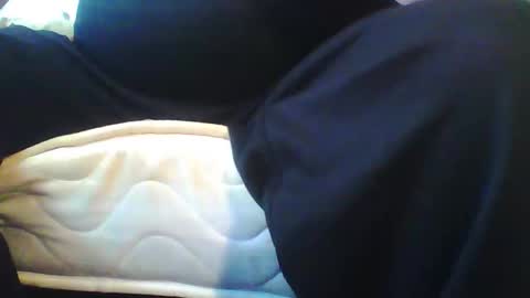 Snapshot of beanwright26 chatting on October 5, 2025, 10:02 am beanwright26 online show from October 5, 2025, 10:02 am