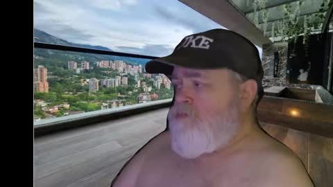 Dookie online show from December 13, 2024, 1:26 am