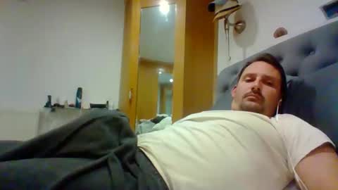 bearboudior online show from May 8, 2026, 1:38 pm