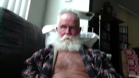 beardbushy online show from April 10, 2026, 5:28 pm