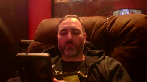 Snapshot of beardedambition chatting on January 12, 2026, 6:57 pm beardedambition online show from January 12, 2026, 6:57 pm