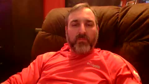 Snapshot of beardedambition chatting on February 17, 2026, 1:24 am beardedambition online show from February 17, 2026, 1:24 am