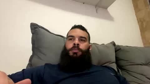 Min online show from April 17, 2026, 12:02 am