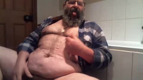 Snapshot of bearsteve75 chatting on April 1, 2026, 1:12 pm bearsteve75 online show from April 1, 2026, 1:12 pm