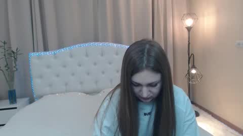 beataangel online show from March 9, 2026, 7:34 am