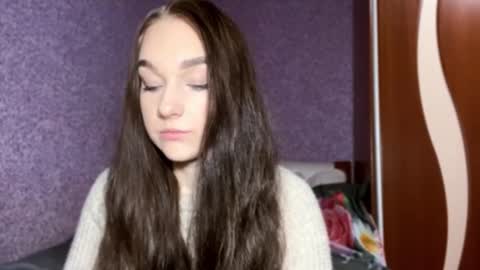 Jasmine online show from December 17, 2025, 7:14 am