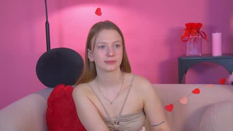 Snapshot of beatricebinoche chatting on February 13, 2026, 6:42 am Beatrice online show from February 13, 2026, 6:42 am