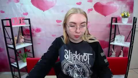 Snapshot of beatriceflyy chatting on March 7, 2026, 1:30 pm BeatriceFlyy online show from March 7, 2026, 1:30 pm