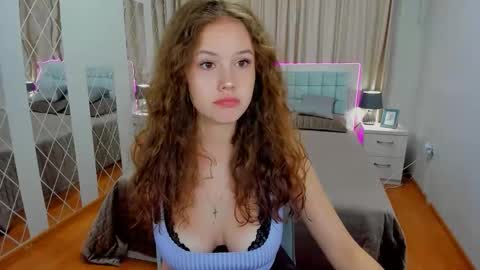 BeatriceWild online show from October 14, 2025, 11:55 am