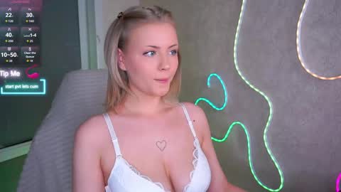 Beatrice online show from April 19, 2026, 4:39 pm