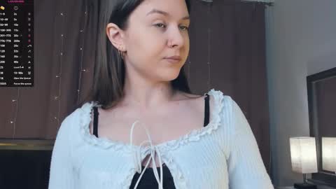 Beatrix or Triss3 online show from October 2, 2025, 7:26 am