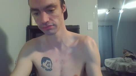 Snapshot of beaulieu2027 chatting on December 14, 2025, 9:47 am beaulieu2027 online show from December 14, 2025, 9:47 am