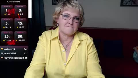 your Lana online show from September 27, 2025, 2:11 pm